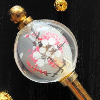 かんざし　紅白の梅の吹きガラス　涼しげ　一本差し　一本簪　赤　レッド　ホワイト　冬春　クリア　透明　和風　　の画像