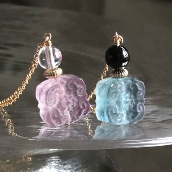 香水瓶モチーフ 天然石フローライト ネックレス 14Kgf アレルギー対応 — Perfume —