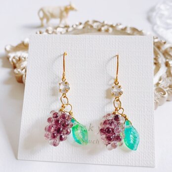 の山葡萄ピアス　ぶどう　アレルギー対応の画像