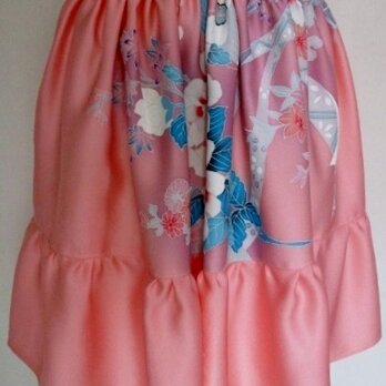 ７９８３　花柄の振袖で作ったミニスカート　の画像