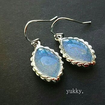 京都オパール(瑠璃色)レジン＊ピアス/イヤリング★の画像