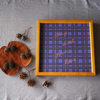 「 nostalgic tartan check（ purple ）」20cm角ポスターの画像