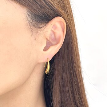 付けっぱなしOK！ティアドロップ Large 18KGP ステンレス フックピアス 【ste33-GD】の画像