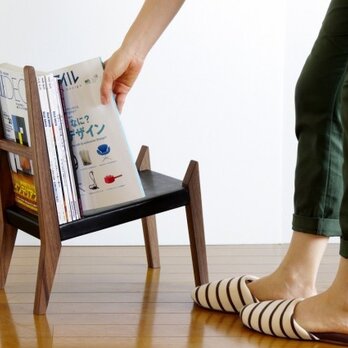 【book rest chair】マガジンラック／革張りの画像