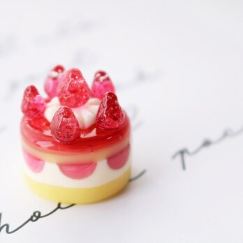 ガラスのミニチュア苺ケーキ 　★ガラスのミニチュア洋菓子店★