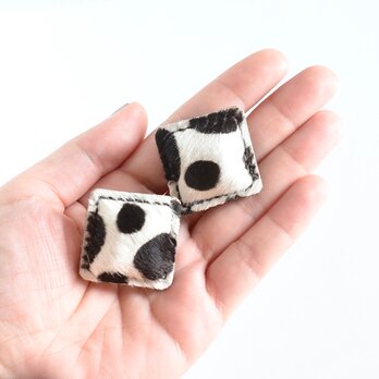 Animal Airas~square~【レザーピアス/イヤリング】Dalmatianの画像