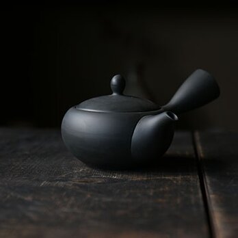 「 手軽に使える本格急須」　愛知県常滑産・高資窯さんのつくる常滑急須・平丸・280cc