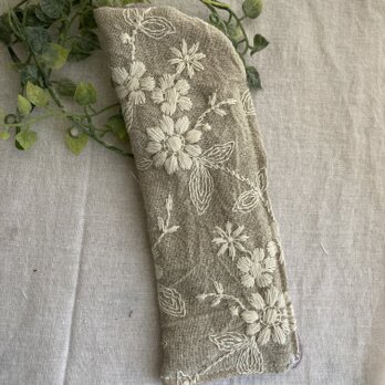 ハンドメイド♡メガネケース♡金沢リネン花の実刺繍生成り♡♡スリムタイプの画像