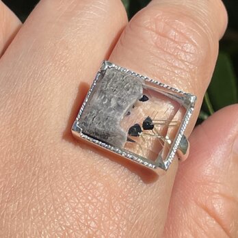 ヘマタイト入り　ガーデンルチルクォーツ　LSQ　爪留　シルバーSV925リング