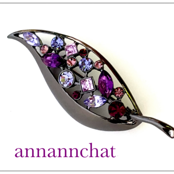 【ビンテージ 　ラインストーン　紫　leaf　ブローチ】1980年代