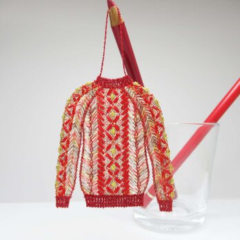 刺繍オーナメント・小さなセーター（レッド）の画像