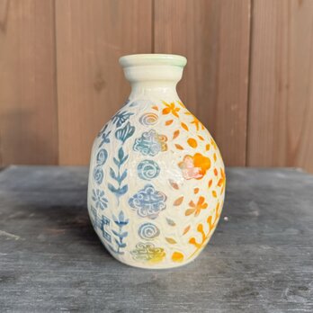 UDU-shaped vase ⅰの画像