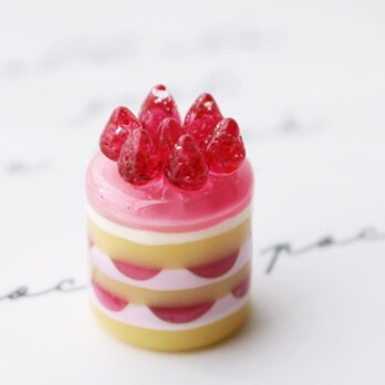 ガラスのミニチュア苺ショートケーキ ★ガラスのミニチュア洋菓子店★の画像