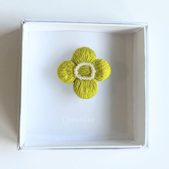 北欧風小さなお花のミニ刺繍ブローチ【botanical】#304の画像