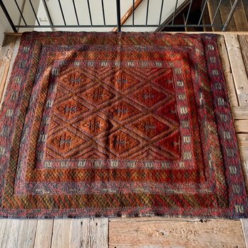 vintage rug F　オールドキリム　ミシュワニ族　スクエアの画像