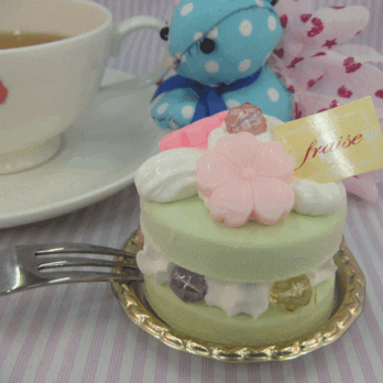 スイーツデコレーション☆和三盆カットケーキの画像