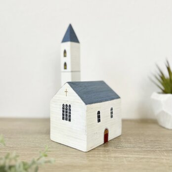 「教会D ／ Church D」木製オーナメントの画像