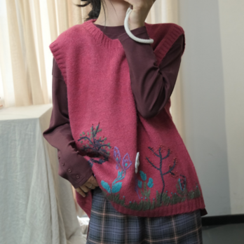 ☆受注制作☆秋冬.手作り.品質.ウールベスト.手編みノースリーブニットベスト ゆったり .綿.ニットベストの画像