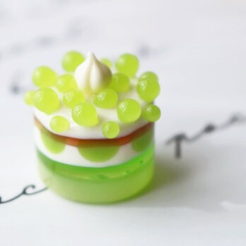 ガラスのミニチュアマスカットケーキ 　★ガラスのミニチュア洋菓子店★