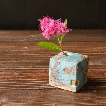 青色小窓サイコロ花瓶 no.6の画像