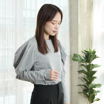 華奢みえボリューム パワーショルダー カットソー　長袖　グレー　0646Greyの画像