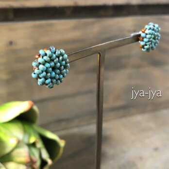 【サージカルステンレス】小さなビーズのピアス - ターコイズ茶の画像