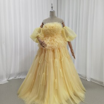 カラードレス クリームイエロー ベアトップ パフスリーブ リボン ロング 編み上げ もこもこドレス 前撮り 結婚式の画像