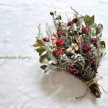 薔薇とアイスブルーのスワッグ (A)クリスマスやお正月にの画像