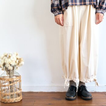 super wide balloon pants (cotton natural)の画像