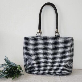 編み込み手持ち♡ウールのデザイントートbagの画像