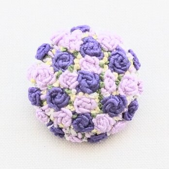 紫の薔薇 刺繍ブローチの画像