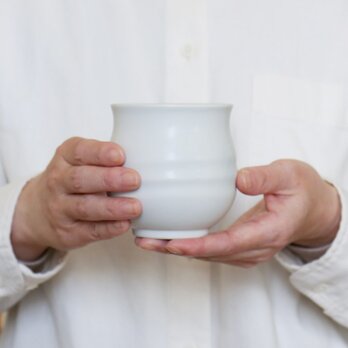 沢山のお茶を味わいたい方へお勧めのサイズ・福ゆのみ・大・白・250ccの画像