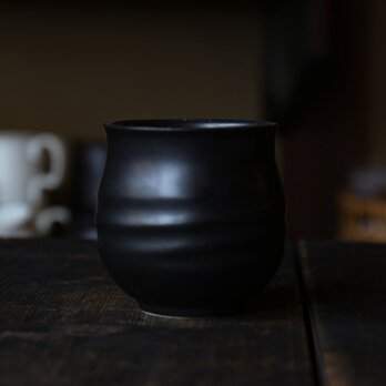 沢山のお茶を味わいたい方へお勧めのサイズ・福ゆのみ・大・黒・250ccの画像