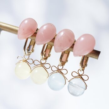 【桜イヤリング】グァバクォーツ アクアマリン ヘリオドール ブルー イエロー ピンク リボン 天然石 3月 誕生石 軽いの画像