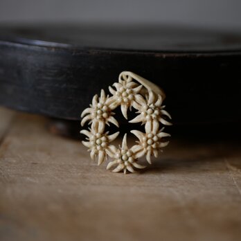 エーデルワイス　ペンダントトップ　ネックレストップ　フランスアンティーク