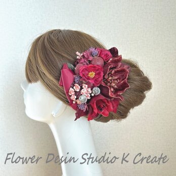 フラメンコ・ウェディング・発表会に赤いアネモネと薔薇のヘアクリップ　発表会　フラメンコ　ダンス　クリスマス　赤　ボルドーの画像