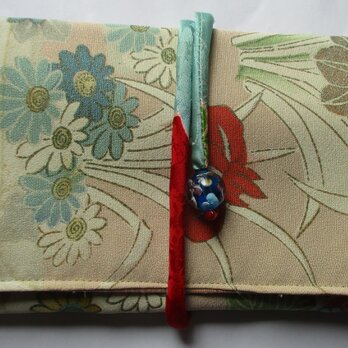 ８０３０　花柄の着物で作った和風財布・ポーチの画像