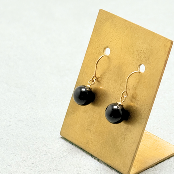 ラス1 6mm シンプル オニキス/黒瑪瑙  K18 天然石ピアス - petitSの画像
