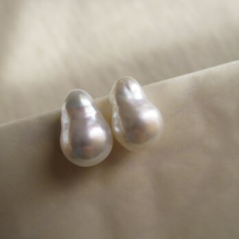 Ｋ14WG South sea baroque pearl Pierceの画像