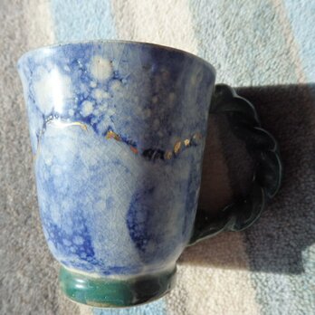 陶器　グリーンのあぶく模様に金彩線の入った　フリーカップの画像