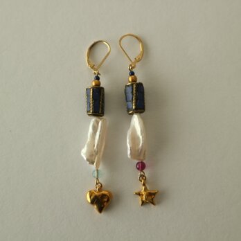 星とハートと青のビーズの耳飾り（ピアス／イヤリング）