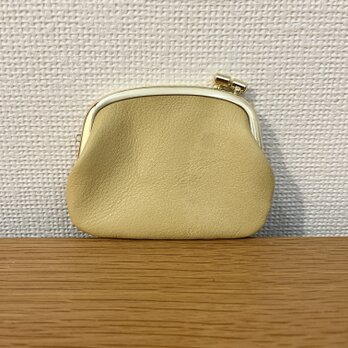 手のひらサイズのぺたんこがまぐち（くしゅくしゅ黄色レザー）の画像