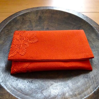 コード刺繍あしらいの個性的なお懐紙入れの画像