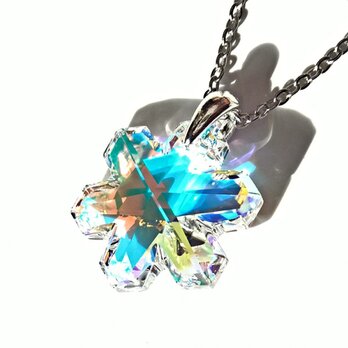 【スワロフスキー　snowflake 雪の結晶　願いのネックレス】の画像