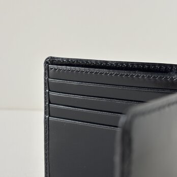 カード付き二つ折り財布 ｜ イタリア産/革財布/クラシックの画像