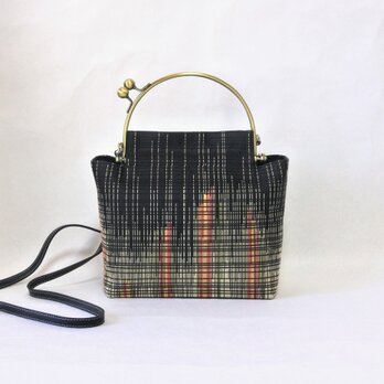 着物リメイク　ポーチフレームのショルダーバッグ