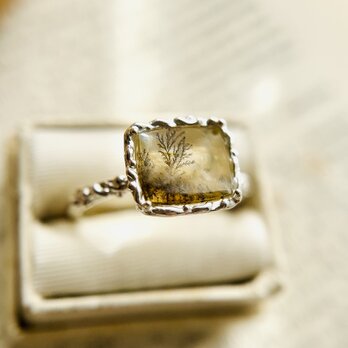 Dendritic Quartz Ringの画像