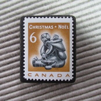 カナダ　クリスマス切手ブローチ10158