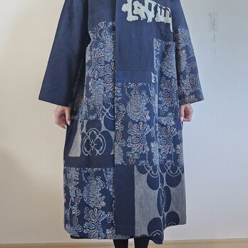 着物リメイク　手作り　型染め、半纏　パッチワーク　コートの画像