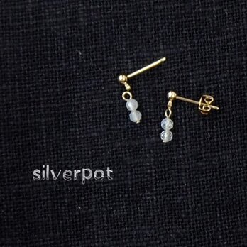 GS60【天然石　ホワイトトパーズ】極小サイズの【プチ】スタッドピアス（パーツ変更可能）の画像